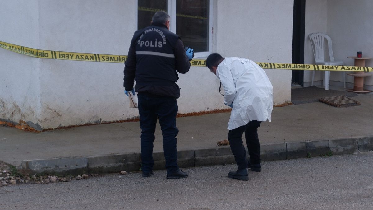 edirnede insaat iscisinin bulup oynadigi metal havan mermisi cikti 1 v4pyAVVw