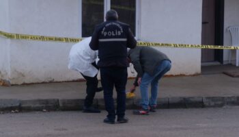 edirnede insaat iscisinin bulup oynadigi metal havan mermisi cikti PRAArkxU