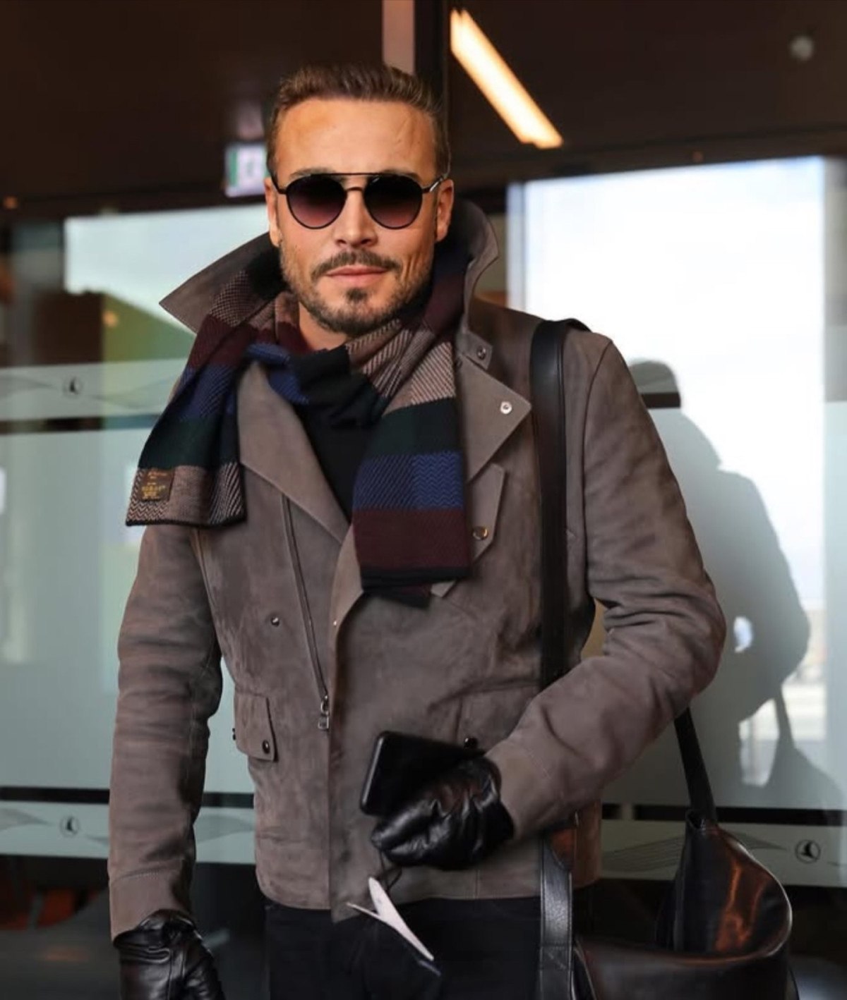 estetik olmustu yuzunu gerdiren sarkici cenk erenin son hali 0 lOAGhfWI