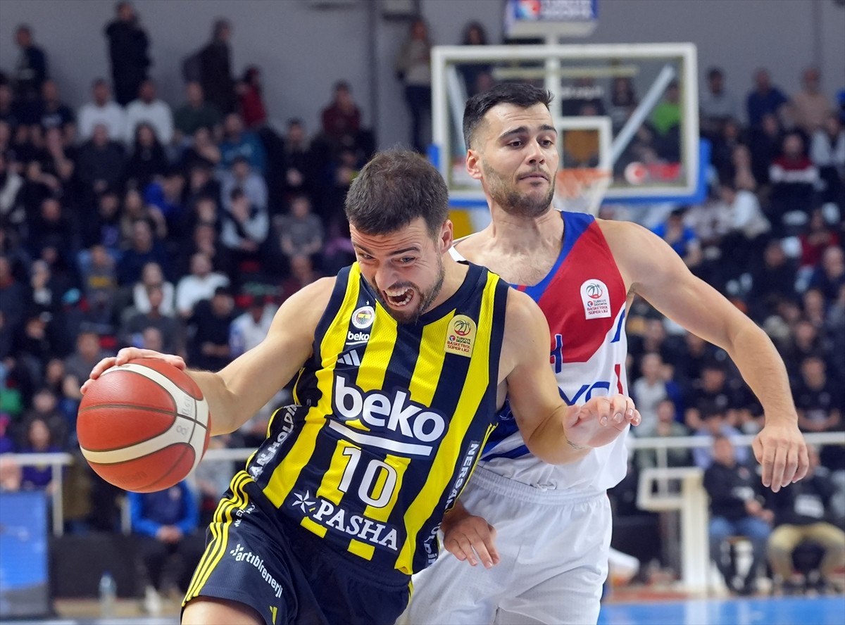 fenerbahce buyukcekmeceyi deplasmanda yendi 2 LvTZrXH7