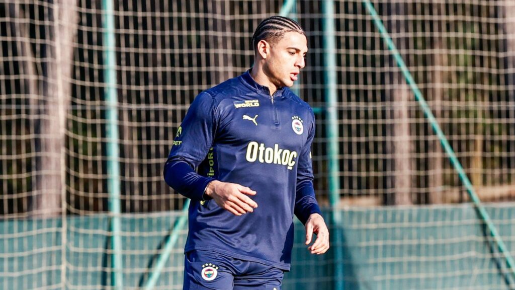 fenerbahce goztepe macinin hazirliklarina basladi CwvfZbqs