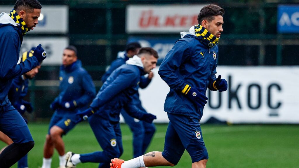 fenerbahce goztepe macinin hazirliklarini tamamladi CX7dg3Tc