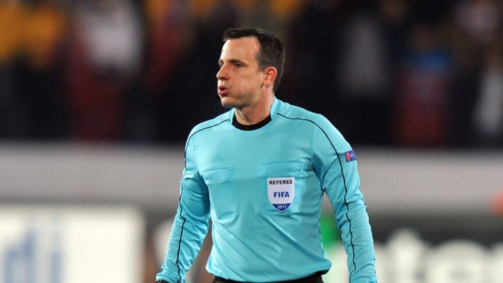 fenerbahce goztepe macinin var hakemi istvan vad oldu WCis8wyt