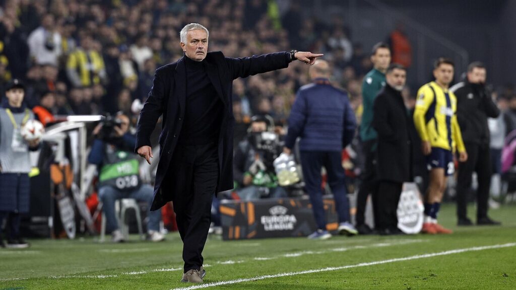 fransiz medyasindan jose mourinhoya tepki fwnfGe9k