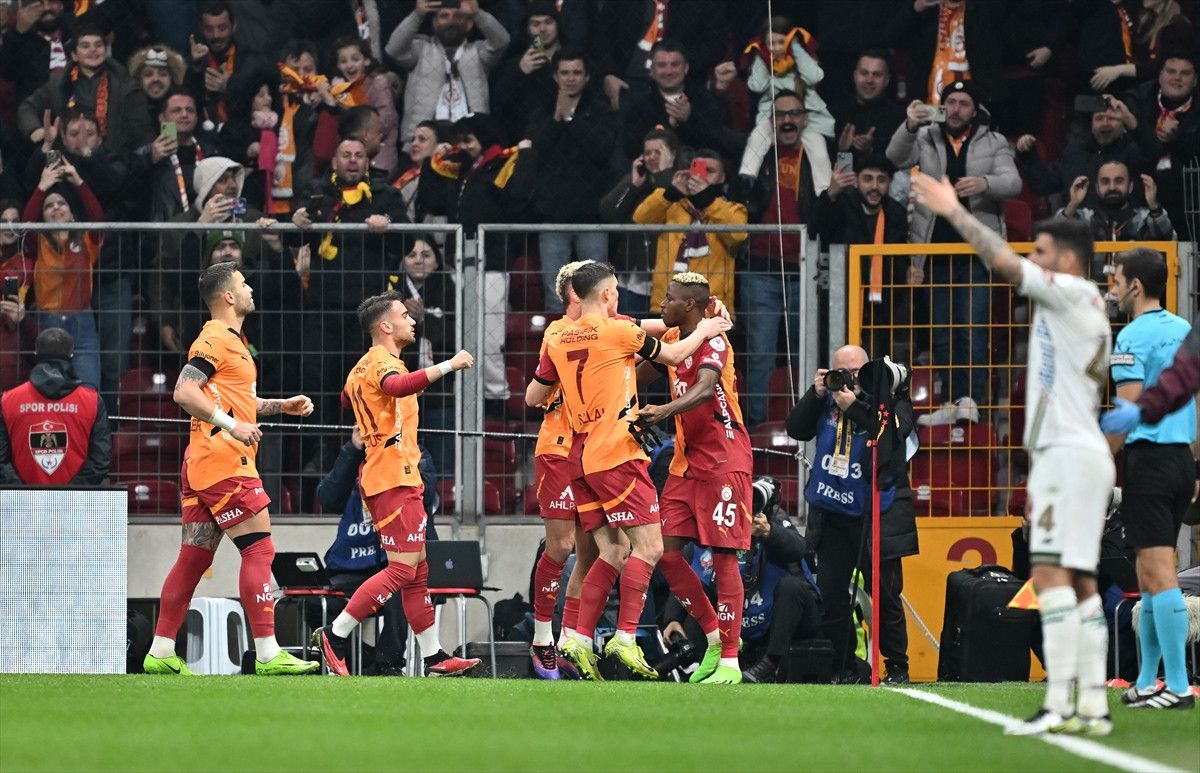 galatasaray iki mac sonra galip geldi 0 sys8MUir
