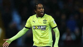 galatasarayin kyle walker peters icin teklifi wnFHGFTF