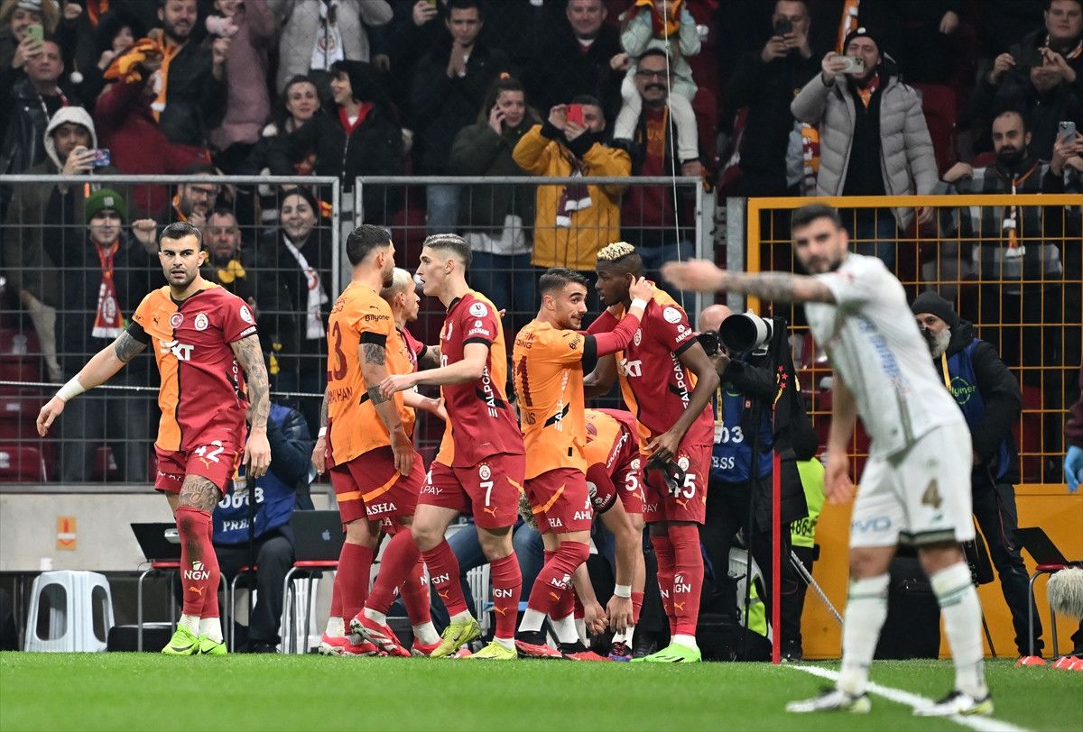 galatasarayin yenilmezlik serisi 26 maca cikti 0 nuLd6k78