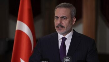 hakan fidan yunan mevkidasi ile gorustu ehbC4D3N