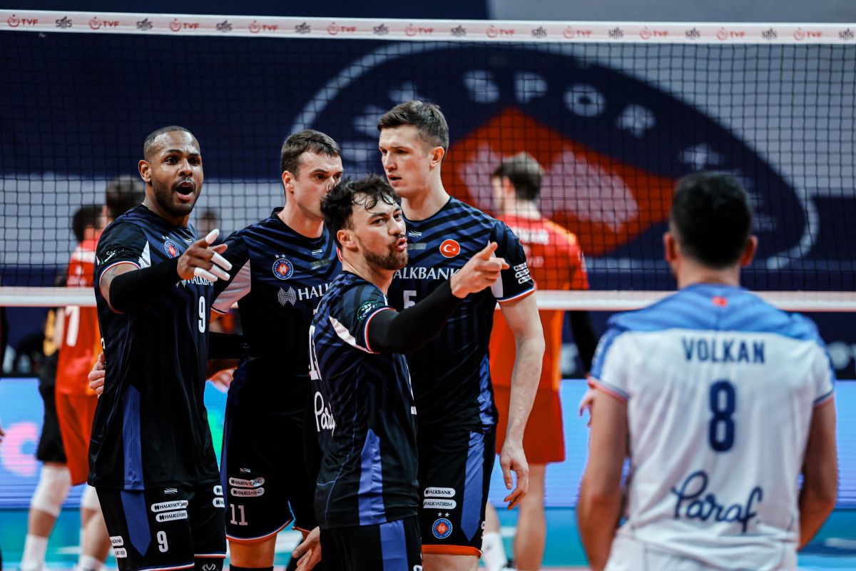 halkbank galatasaraya set vermedi 2 CJA1HF1l