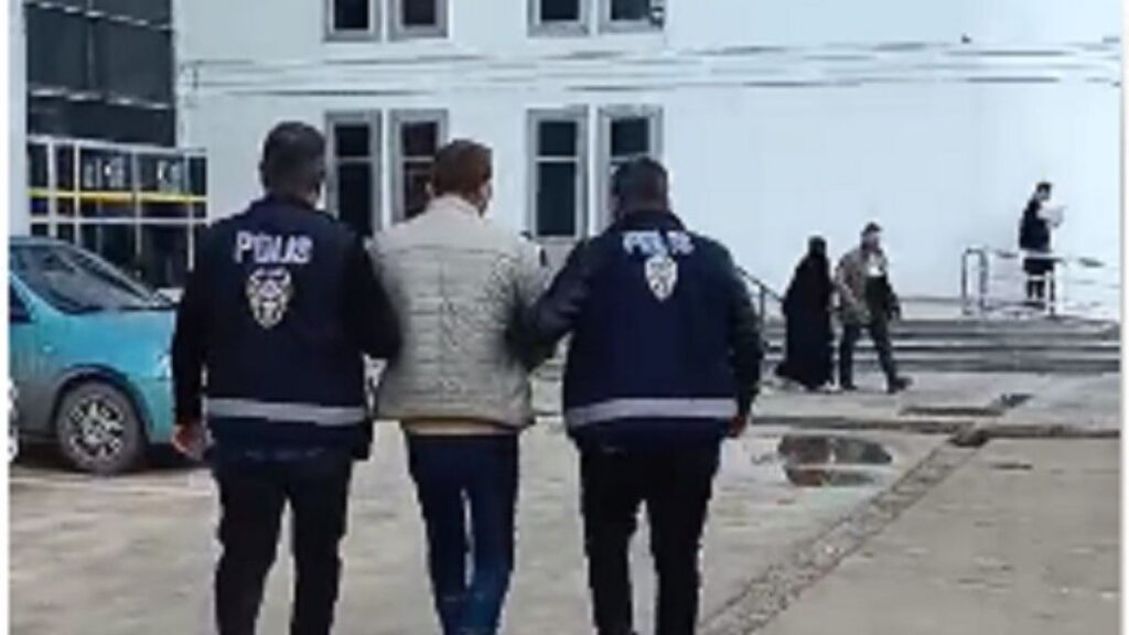 hatayda aranan 4 sahis tutuklandi WS2cUqHz