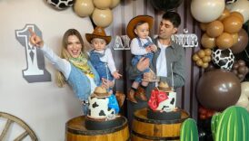 ido tatlises ve yasemin sefkatlinin ikizleri 1 yasinda butun aile bir araya geldi lfJs1JJ7