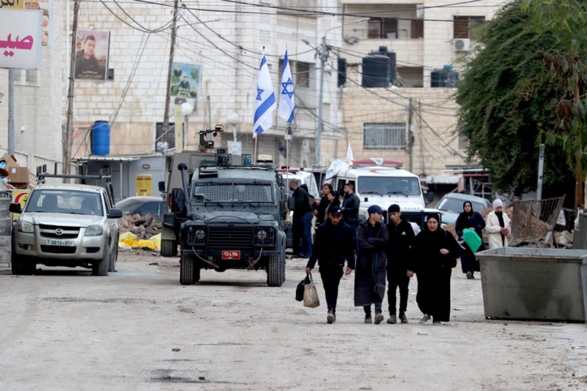 israil gucleri cenin multeci kampinda 5 filistinliyi yaraladi 0 WV4qs9Kw