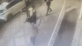 istanbul bagcilarda baskasina benzetilen sahis bicaklanarak olduruldu xHd7LyDY