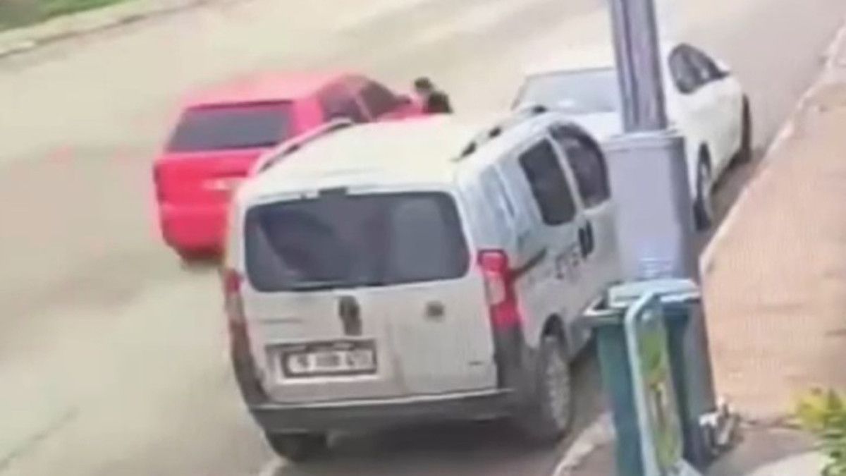 karabukte otomobilin carptigi cocuk yaralandi 0 6z9vzVnb
