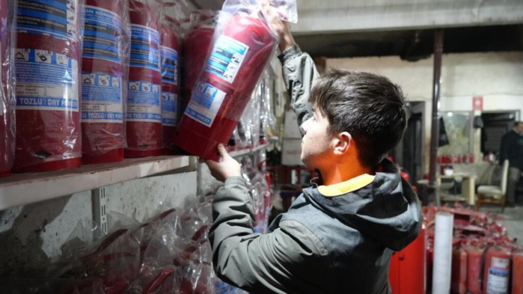 kartalkaya yangin felaketi insanlari tedbire zorladi yangin tupu siparisleri patladi 9BalYe4I