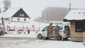 kartalkayada yanan otelin cevresinde guvenlik cemberi olusturuldu XZIFPsKI