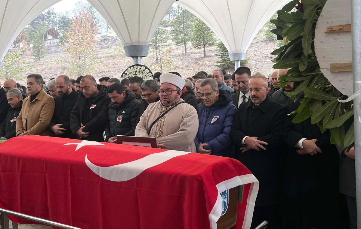 kartalkayadaki yanginda olen 2 arkadasla ilgili aci detay 3