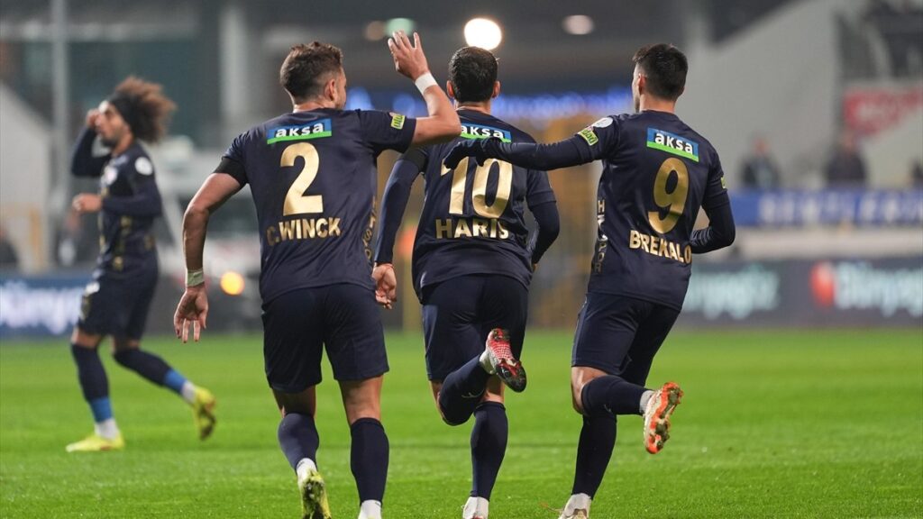 kasimpasa 9 gollu macta hataysporu yendi UZqUEg5U