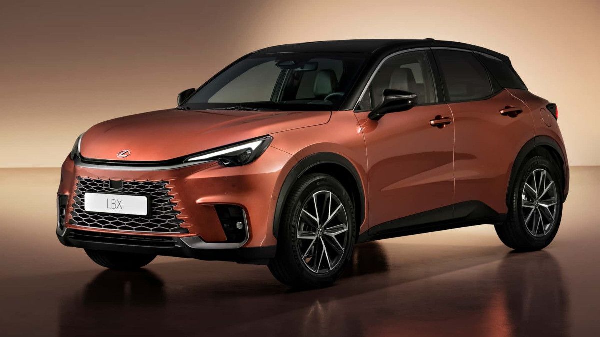 lexus lbx yilin kucuk suv modeli odulunu kazandi 0 8gt1mn91