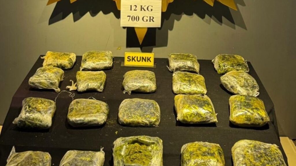 malatyada peynir bidonuna saklanan 12 kilo uyusturucu bulundu Zu2ZAGy9