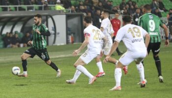 manisa fk deplasmanda sakaryasporu devirdi nrA1LPfQ
