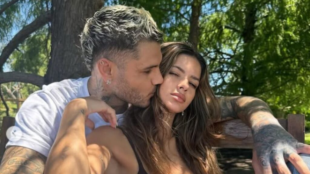 mauro icardinin yeni sevgilisi china suarez galatasaray formasini giydi mfK4X8e8