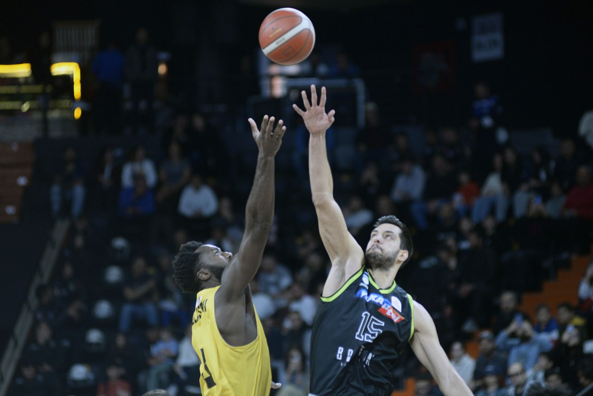 mersin spor merkezefendi belediyesi basketi uzatmada yendi 2 M5nL1z2u