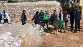 mersinde 8nci kattan dusen isci hayatini kaybetti Kny3zMaz