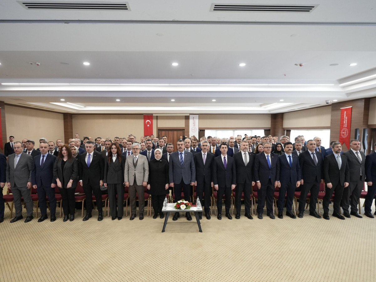 milli egitim bakani yusuf tekin 81 ilin milli egitim mudurleriyle bir araya geldi 3 aJUX77Ac