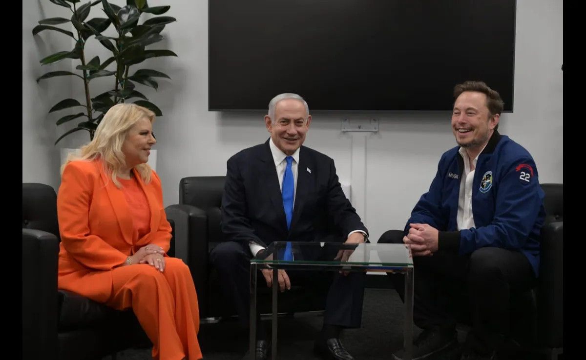 netanyahudan yaptigi el hareketiyle tepki ceken elon muska destek 0 P16k3IP6