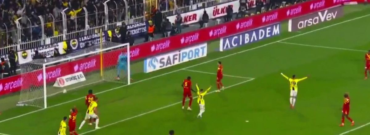 oguz aydindan goztepeye muthis gol 5 D5C2Ra96