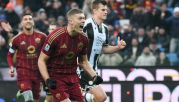 roma udineseyi iki golle gecti zC7CTJMd