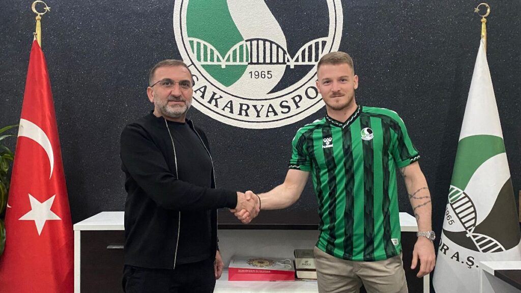 sakaryaspor ognjen ozegovici renklerine bagladi bTrjTUdY