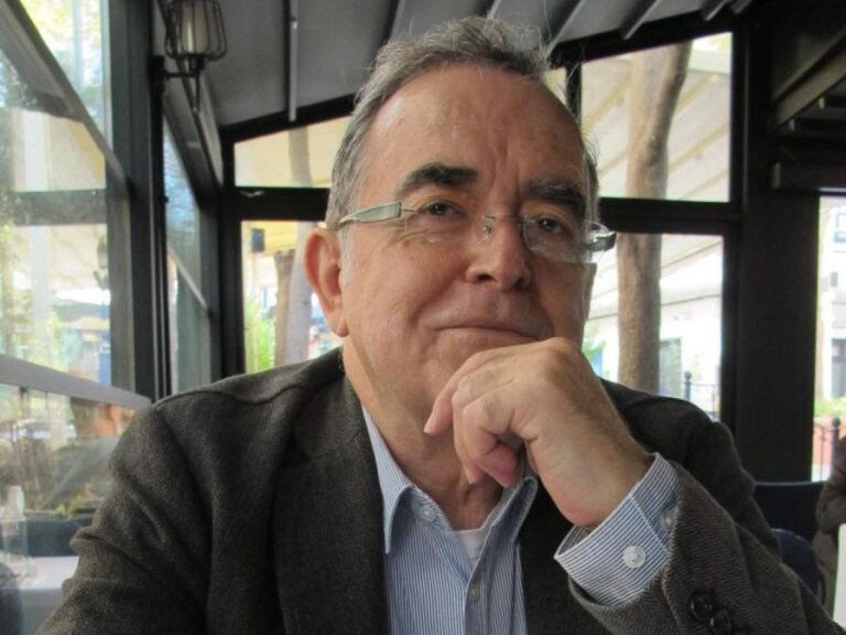 siirsel estetigi yasamin gercekligiyle bulusturan yazar ali cengizkan 0 bpCiij4V