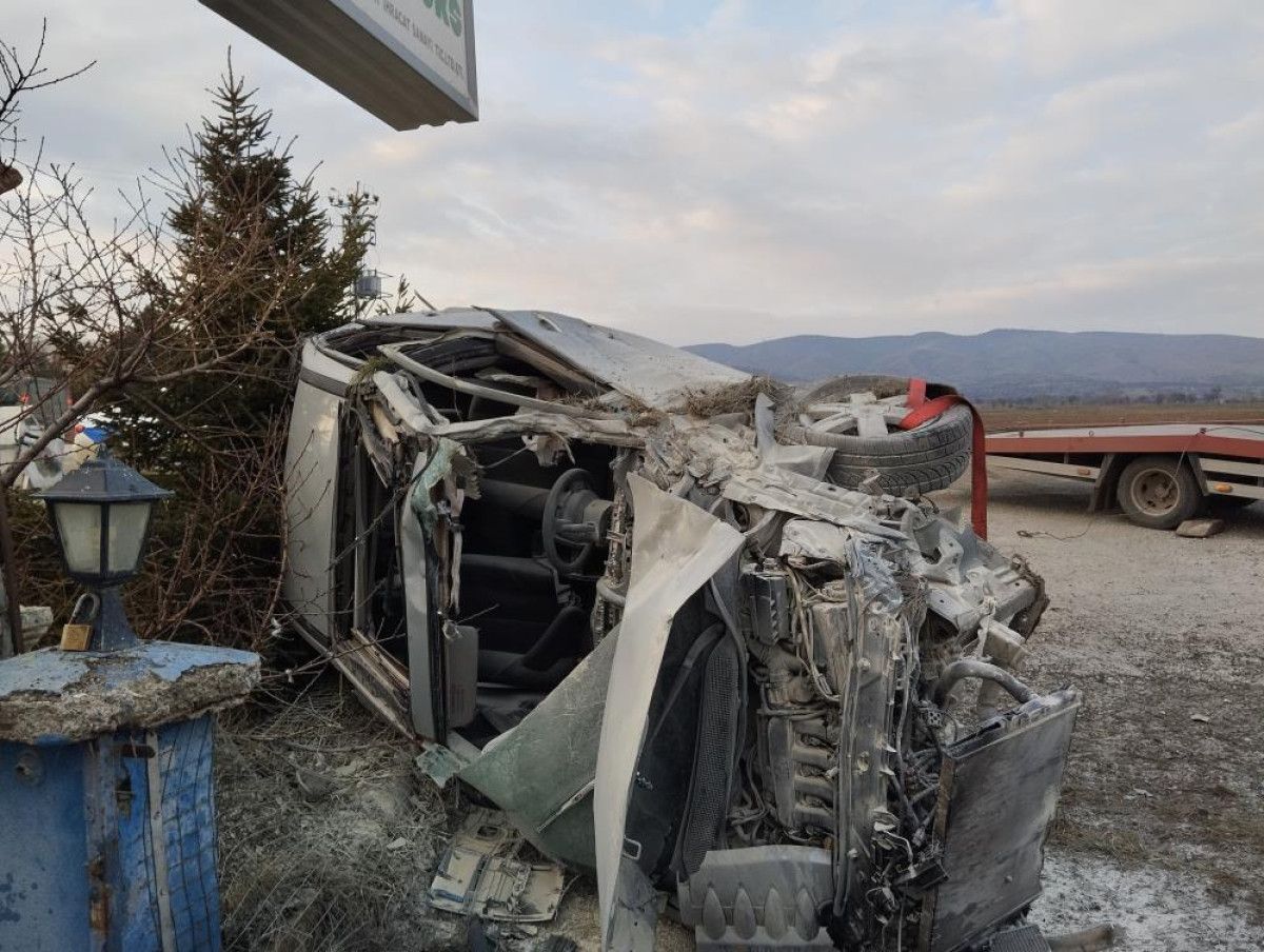 tokatta fabrika bahcesine ucan otomobilin surucusu oldu 1 pNlh3uvr