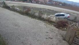 tokatta fabrika bahcesine ucan otomobilin surucusu oldu H7rhEkH6