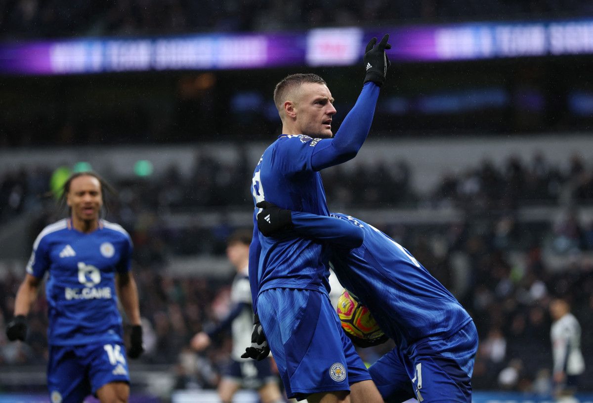 tottenham leicester cityye boyun egdi 0 TbggzECb