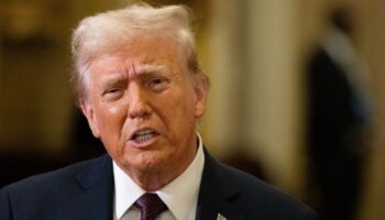 trumptan cin hindistan ve brezilyaya yuksek tarife uyarisi Olf4QE6O