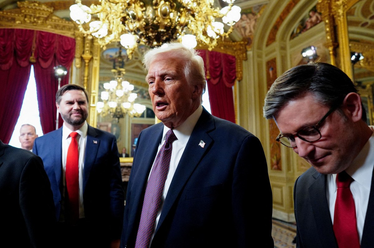 trumptan kanada aciklamasi 51 eyalet olursa bircok sey hakkinda endiselenmeyecegiz 0 ajUK9Kl5