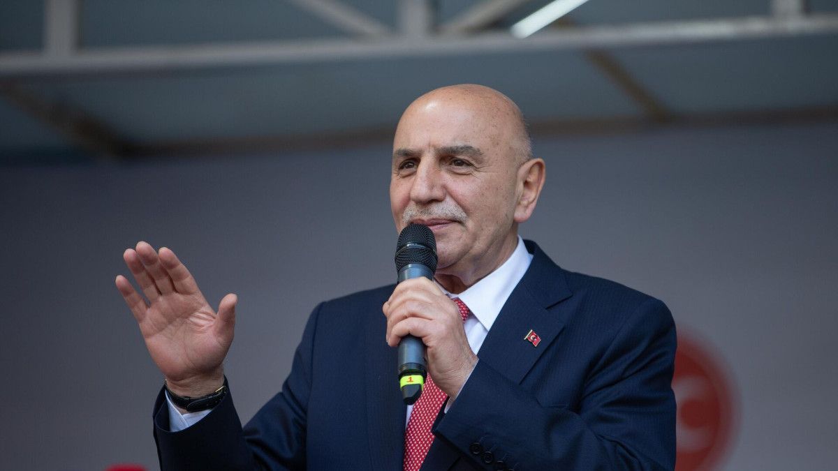 turgut altinokun agabeyi veysel altinok son yolculuguna ugurlandi 0 WrpvYD5V