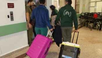 turkiyede 33 bin 589 hasta organ ve doku nakli bekliyor b3ZTbUxV