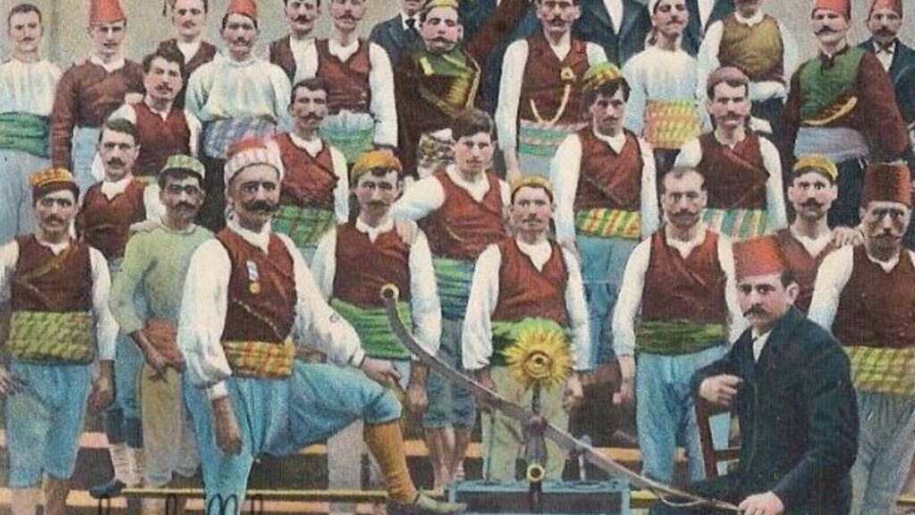umit yenisehirli yazdi itfaiyeciligimizin tarih yolculugu 74QSy227