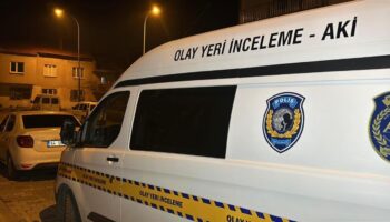 usakta silahli saldiri duzenlenen aractaki 12 yasindaki cocuk oldu C114YTpJ
