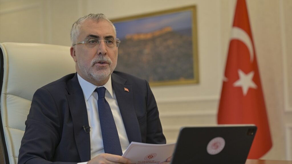 vedat isikhan cilt alti glukoz izlem cihazlarindan 2 bin 650 evladimiz yararlandi 2MvevEm6