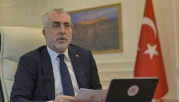 vedat isikhan cilt alti glukoz izlem cihazlarindan 2 bin 650 evladimiz yararlandi 2MvevEm6
