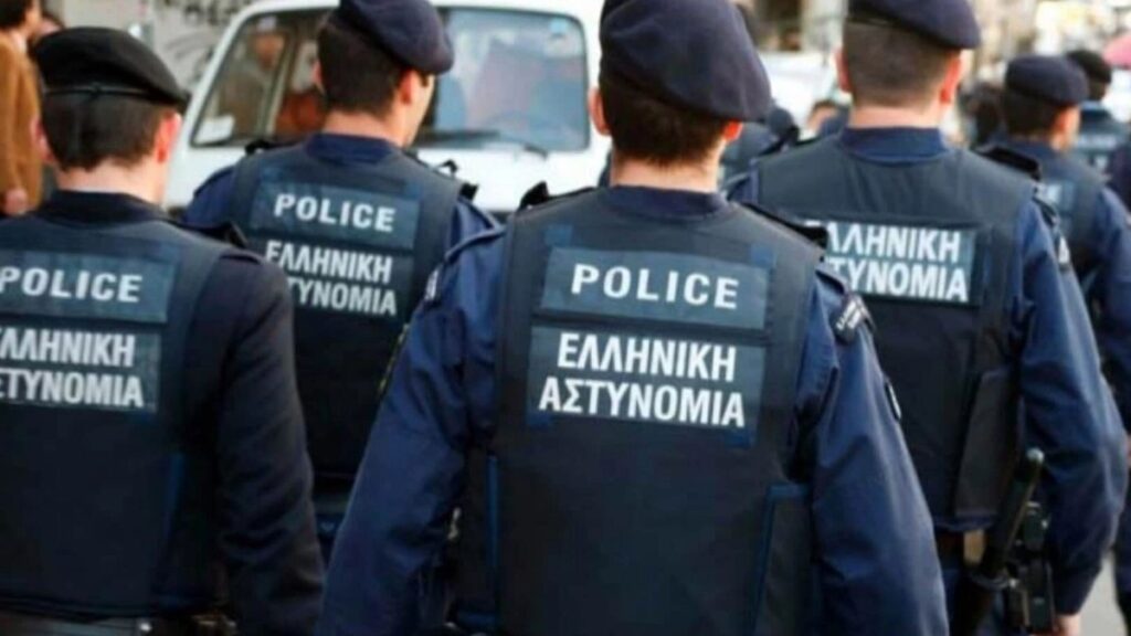 yunanistanda ciftciler ile polis arasinda arbede 5dybrEiE