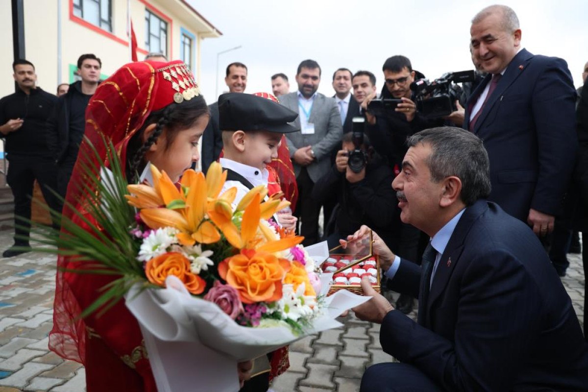 yusuf tekin cocuklarimiz olusunun arkasindan bir fatiha okusun taziye ogrensin istiyoruz 1 IdZkQ7IJ