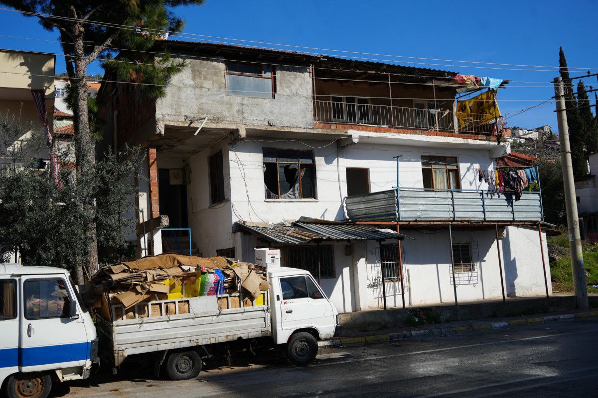 antalyada yangindan kurtarilan cocuk beni hastaneye goturmeyin annemin parasi yok 4 RQMtbL4S