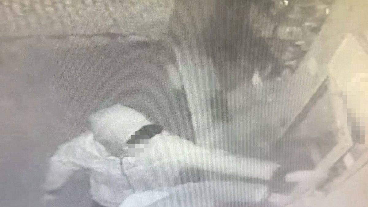 bursada market ve manavdan hirsizlik yapan 2 cocuk yakalandi 0