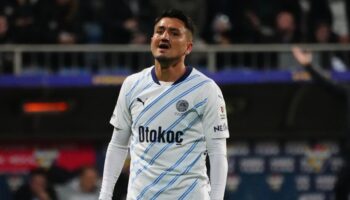 cengiz underin besiktasa transferi cikmaza girdi Qp4J3LgE